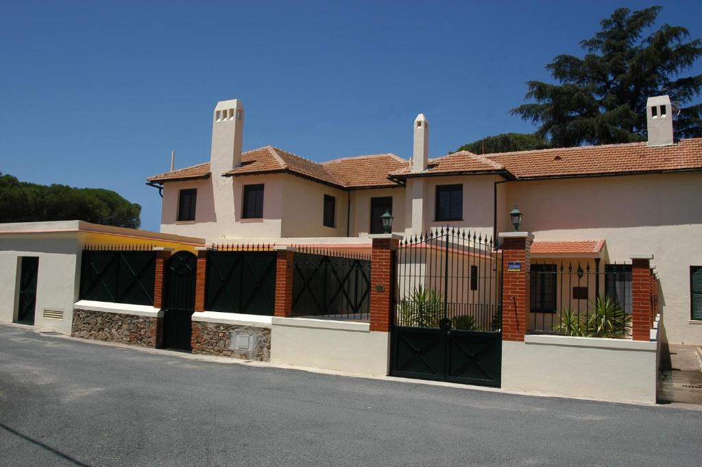 منزل الضيف Minas de Ríotinto  في Riotinto Victorian House المظهر الخارجي الصورة